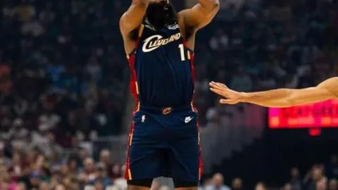 大乐透期号专家推荐：特莱克姆客场质合分析及前区十码